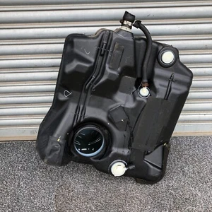 MAZDA 3 T1DA 1.6 TDCI FUEL TANK RESERVOIR STORAGE GENUINE UNIT 2010 - 2013 - Picture 1 of 4