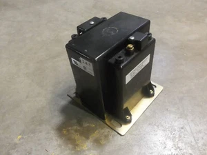 INSTRUMENT TRANSFORMERS INC 456-288 POTENTIAL TRANSFORMER RATIO 2.4:1 ACC 0.3WXM - Picture 1 of 3