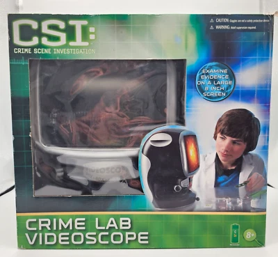 CSI Crime Lab Videoscopio 80x Zoom 8" Schermo STEM Toys R Us 2010 NUOVO VECCHIO MAGAZZINO - Immagine 1 di 4