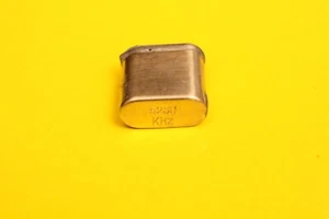 CRYSTAL - QUARTZ - 5250 kHz - 5.25 MHz - CR-18/U case - GRC-9 - Zdjęcie 1 z 2