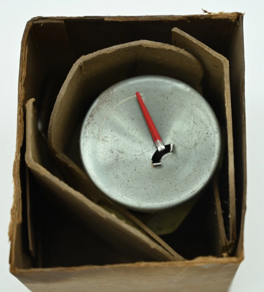 Nuevo de Lote Original Mopar 1954 DESOTO Medidor de Combustible Firedome PowerMaster 1546529 Foto 1 de 1