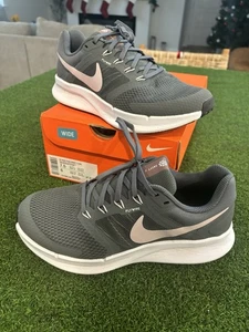 Nike Run Swift 3 woman Sz 7.5 Gray & Pink FLYWIRE Running Sneakers - Picture 1 of 13