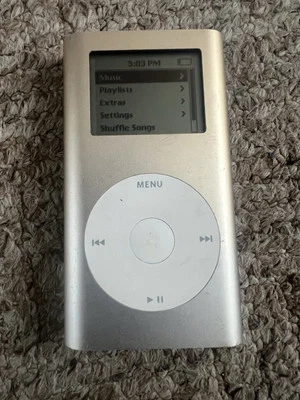 Apple iPod Mini 1st Gen A1051 4GB Rare Gold edition working Ok - Image 1 of 4