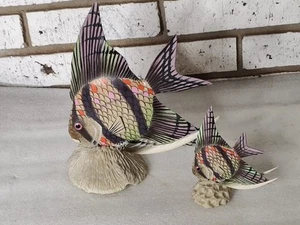 Vintage Spotted IsScalare Fish on Coral - Picture 1 of 7