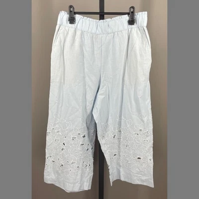 NEW Talbots Pants Womens Medium petite blue white cotton linen cropped floral - Image 1 of 4