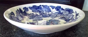 L. A. Primula Grape Pattern 11.75" X 2.75" Centerpiece Bowl Made in Italy - Picture 1 of 1