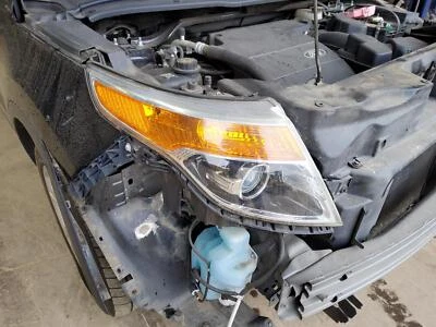 Conjunto de faros derechos usados se adapta a: Ford Explorer 2014 base halógeno sin policía p Foto 1 de 4