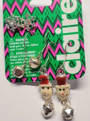 Nuevos Pendientes Niñas Claire's 3 Pares Navidad Muñeco de Nieve Copo de Nieve Jingle Bell  Foto 1 de 4
