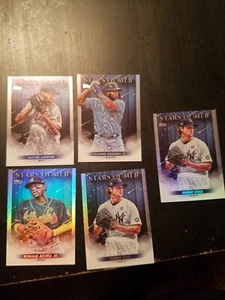 Lote de tarjetas de béisbol 2022 Topps serie 1 (116 tarjetas) - Imagen 1 de 8