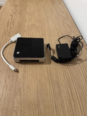 Intel® NUC-Kit NUC5i5RYK + 500GB Samsung M.2 + 16GB DDR3-RAM - Bild 1 von 4