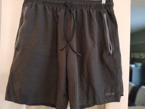 Mitre Mens Size L Black Athletic Drawstring Elastic Waist Shorts Zip Pockets EUC - Picture 1 of 5