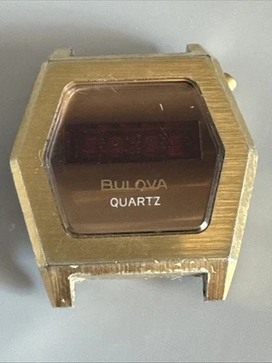 Reloj Pulsera Hombre Vintage 1976 Bulova N6 Cuarzo LED Rojo Digital Tono Dorado Foto 1 de 4