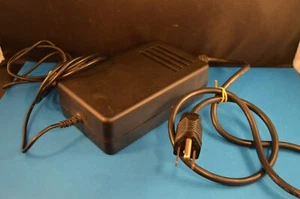 HP AC POWER ADAPTER C8124-60014 100-240v Output: DC 32 V EXCELLENT CONDITION - Picture 1 of 7