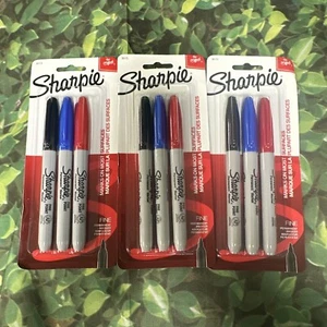 9 Markers Sharpie Fine Point Black, Red, Blue Permanent Markers - Picture 1 of 1