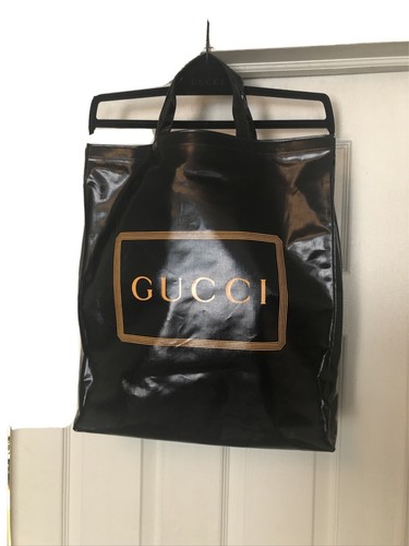 Borsa media Gucci con logo stampato cotone rivestito nero nuova con etichetta 575140