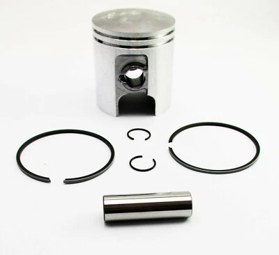 Suzuki DS80 Standard Size Piston Kit - image 1 of 4