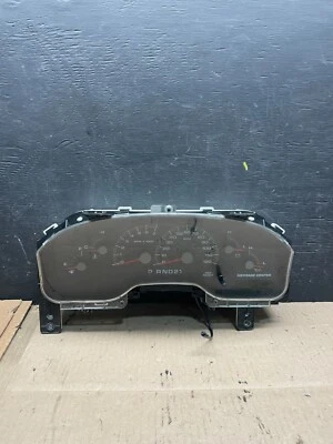 2000 2002 Ford Expedition Speedometer Instrument Gauge Cluster L1681 Oem DG - Image 1 of 4