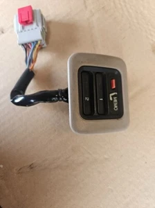 94-95 ACURA LEGEND 4D 96-04 RL MEMORY SEAT SWITCH TYPE F - Picture 1 of 4