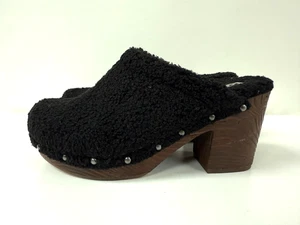 Korks schwarze Teddy-Clogs mit Kunstfell und Nieten Größe 7 M neu ohne Karton - Bild 1 von 5