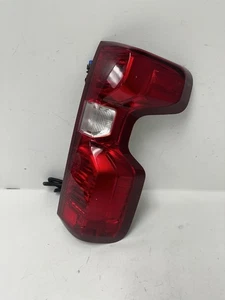 2020-2023 Chevrolet Silverado 1500 Right RH Passenger Halogen Tail Light OEM - Bild 1 von 9