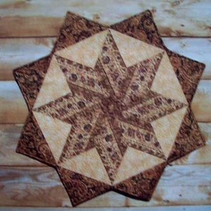 Kashmir table topper spiral star quilt pattern *A16 - Picture 1 of 4