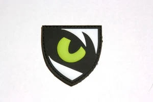 Green, White & Black Shield (Small) Tactical Morale Patch - PVC - Hook Back *NEU - Bild 1 von 2