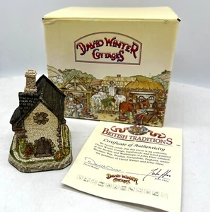 Vintage 1990er Jahre David Winter Cottages - Guy Fawkes mit Box & COA * SCHNELLER VERSAND - Bild 1 von 7