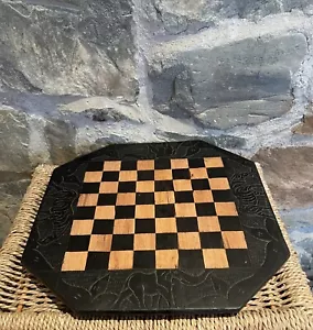 Tablero de ajedrez de madera (8 pulgadas) tallado a mano en Kenia - Imagen 1 de 5