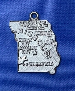 Vintage Wells Sterling Silber Missouri State Charm/Anhänger •1,9 Gramm• - Bild 1 von 5