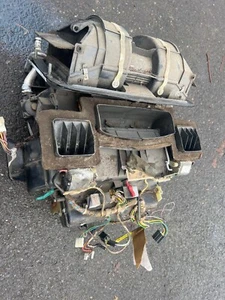 BMW e30 Completo HVAC Calentador Núcleo AC Caja Soplador Motor Control - Imagen 1 de 8