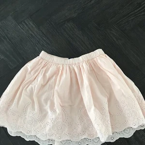 Gap girls pink eyelet skirt - Picture 1 of 3