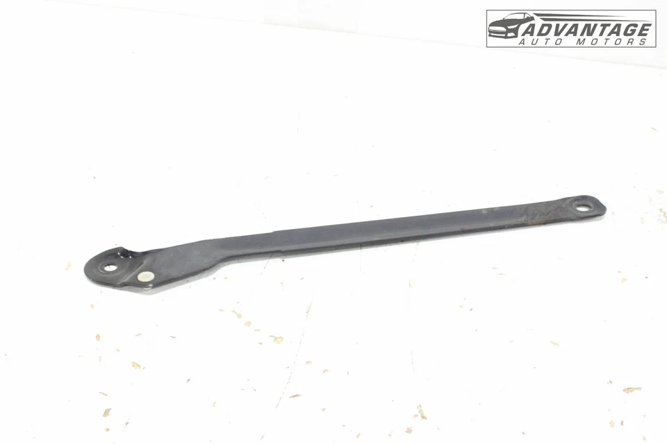 BMW M235I XDRIVE 2015-2016 barra de refuerzo transversal del lado del pasajero delantero derecho OEM Foto 1 de 4