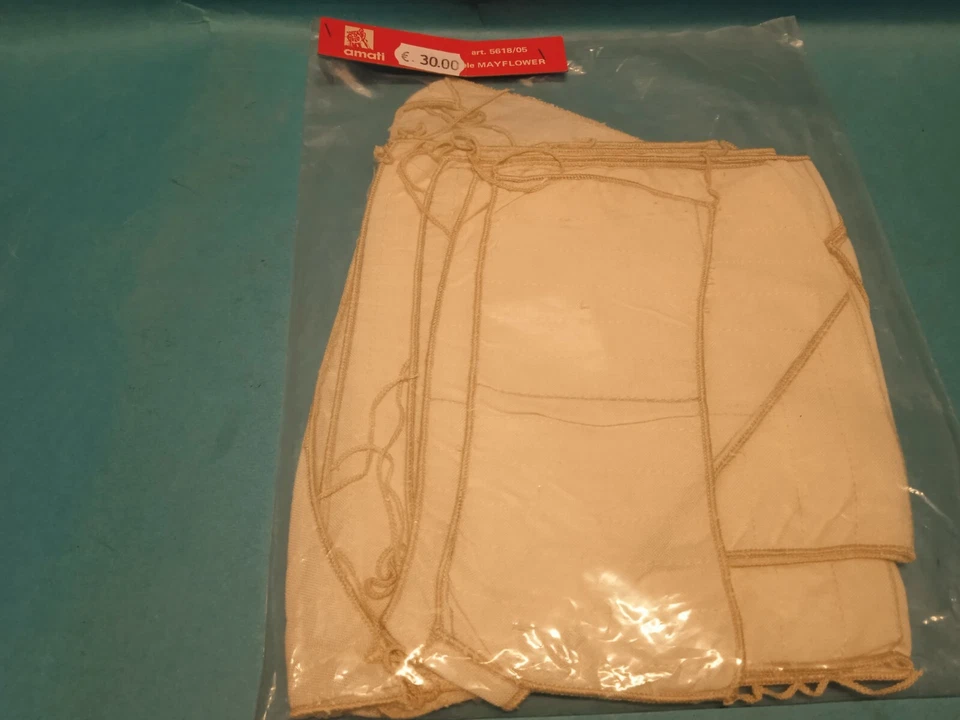 Vele confezionate Modelli Navali Mayflower Modellismo Navale Art 5618/05 Amati - Immagine 1 di 1