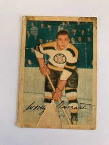 1953-54 Parkhurst #96 Woody Dumart - Boston Bruins RARE & VINTAGE (invAL1) - Picture 1 of 2