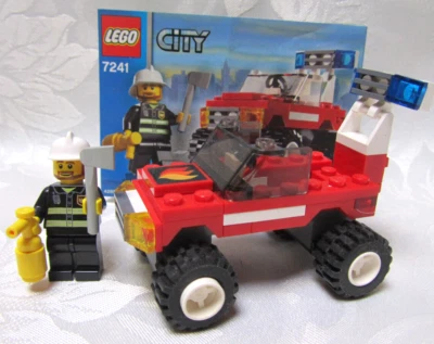 COCHE DE BOMBEROS LEGO CITY 7241 2005 RETIRADO USADO Foto 1 de 4