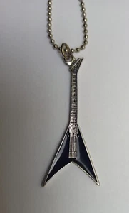 COLLANA CIONDOLO METALLO CHITARRA ELETTRICA nera DCH011 - Picture 1 of 1