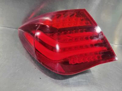 Conjunto de luz trasera izquierda bmw 740i 13 14 15 Foto 1 de 2