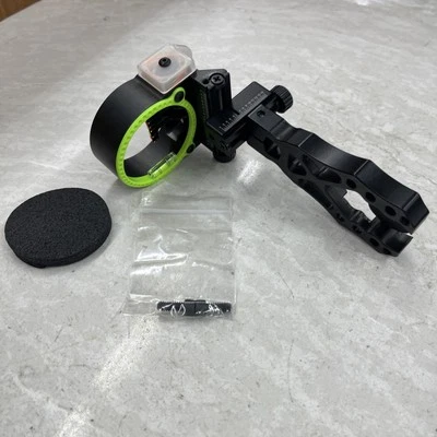 Mira de arco derecha Black Gold Flash Point Rush 5 pines (.019) modelo negro # FPRU5. NUEVO Foto 1 de 4