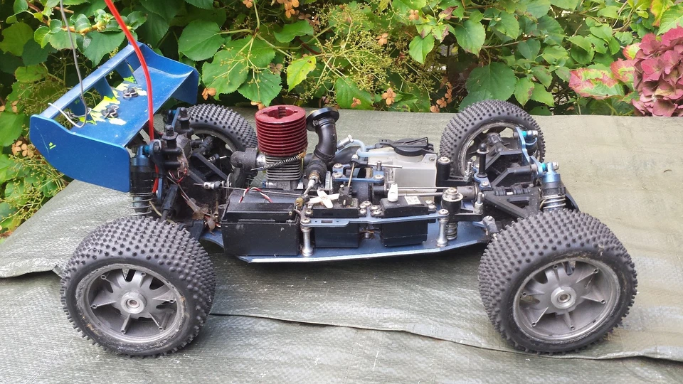 49cm  1:10/ 1:8 Verbrenner Chassis RC-Modell Monza Sport Graupner Kyosho Robbe? - Bild 1 von 4