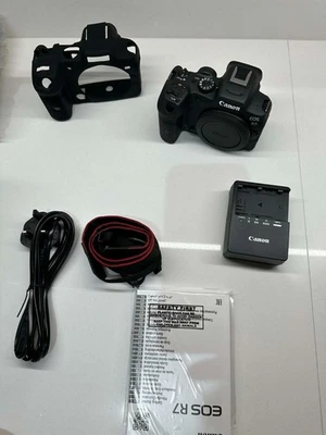 Canon R7 Camera Body EOS Mirrorless Digital - UK Special Del - Mint Condition - Image 1 of 4