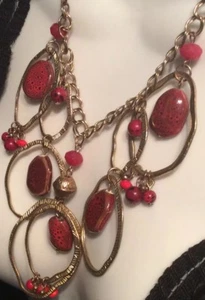 "Collar aro cadena tono oro 22"" piedras rojas grandes naturales rojo y dorado declaración" - Imagen 1 de 12