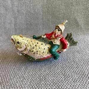 Fisherman Ornament Riding Giant Rainbow Trout Fish Novelty Hanging Christmas - Picture 1 of 7