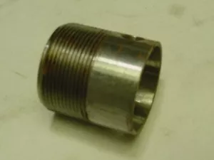 NEW TRIUMPH 500 T100 T100R T100C EXHAUST SPIGOT PART # 70-9510 FOR CYLINDER HEAD - Foto 1 di 2