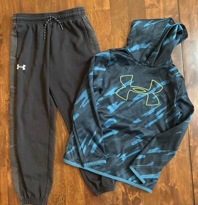 Under Armour Boys Hooded Sweatshirt & Sweatpants Set, Size Youth Medium - Image 1 of 3
