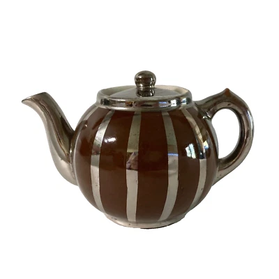 Bule de chá Cambridge Art Pottery Guernsey Cooking Ware marrom e prata - Imagem 1 de 4