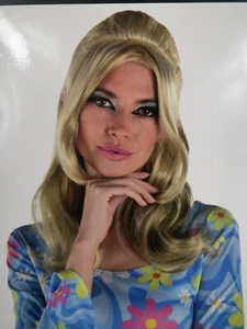 Amscan Blonde Beehive Bump Wig Bouffant Long Wavy Halloween 60s 70s - Picture 1 of 3