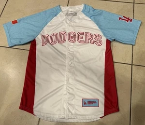 Camiseta Talla (M) Mediana 2023 Mexican Heritage Night Dodgers MÉXICO *Ver Fotos* - Imagen 1 de 12