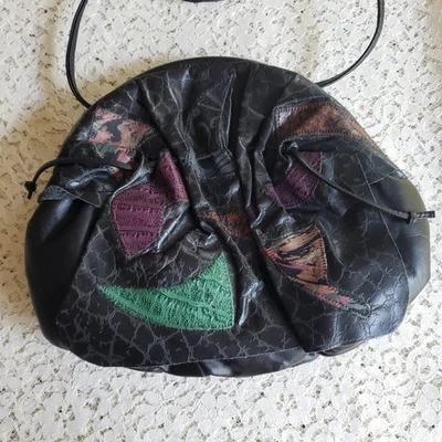 Vtg 80's  Leather Shoulder Bag  Black  Embossed Patchwork Clamshell Kiss Closure - Image 1 of 4
