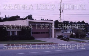 Feuerwehrapparat Dia 1984 Torrance Feuerwehrstation 4 Gebäude #10573 - Bild 1 von 1