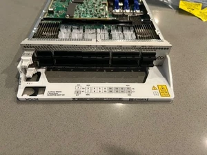 Ciena 186-3101-901 2WL5E MOTR C BAND 16xQSFP28/QSFP-DD Karte zwei Jahre Garantie - Bild 1 von 7